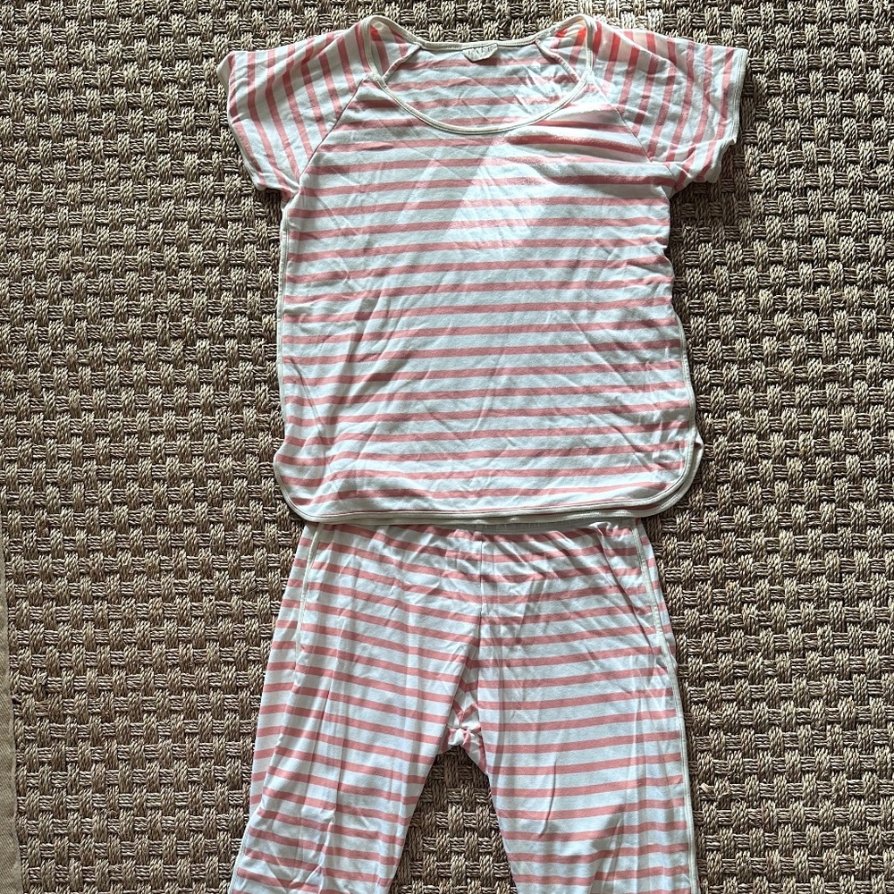 LAKE Pajama set - short sleeve top and pants